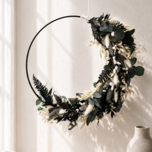 Flower Hoop "black meets euka"