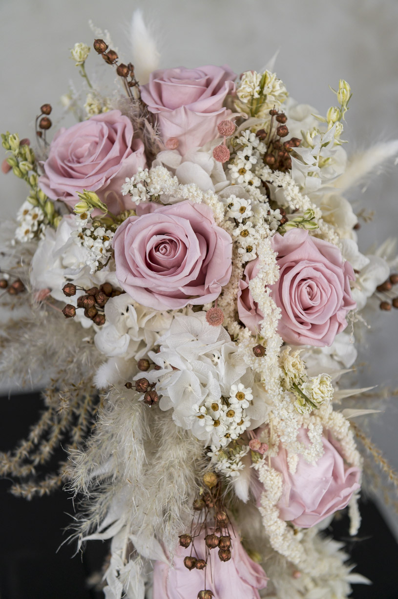 Trockenblumen - Trockenblumenstrauß - Pampasgras - abfließender Brautstrauss aus Trockenblumen "vintage LOVE" – Bild 5