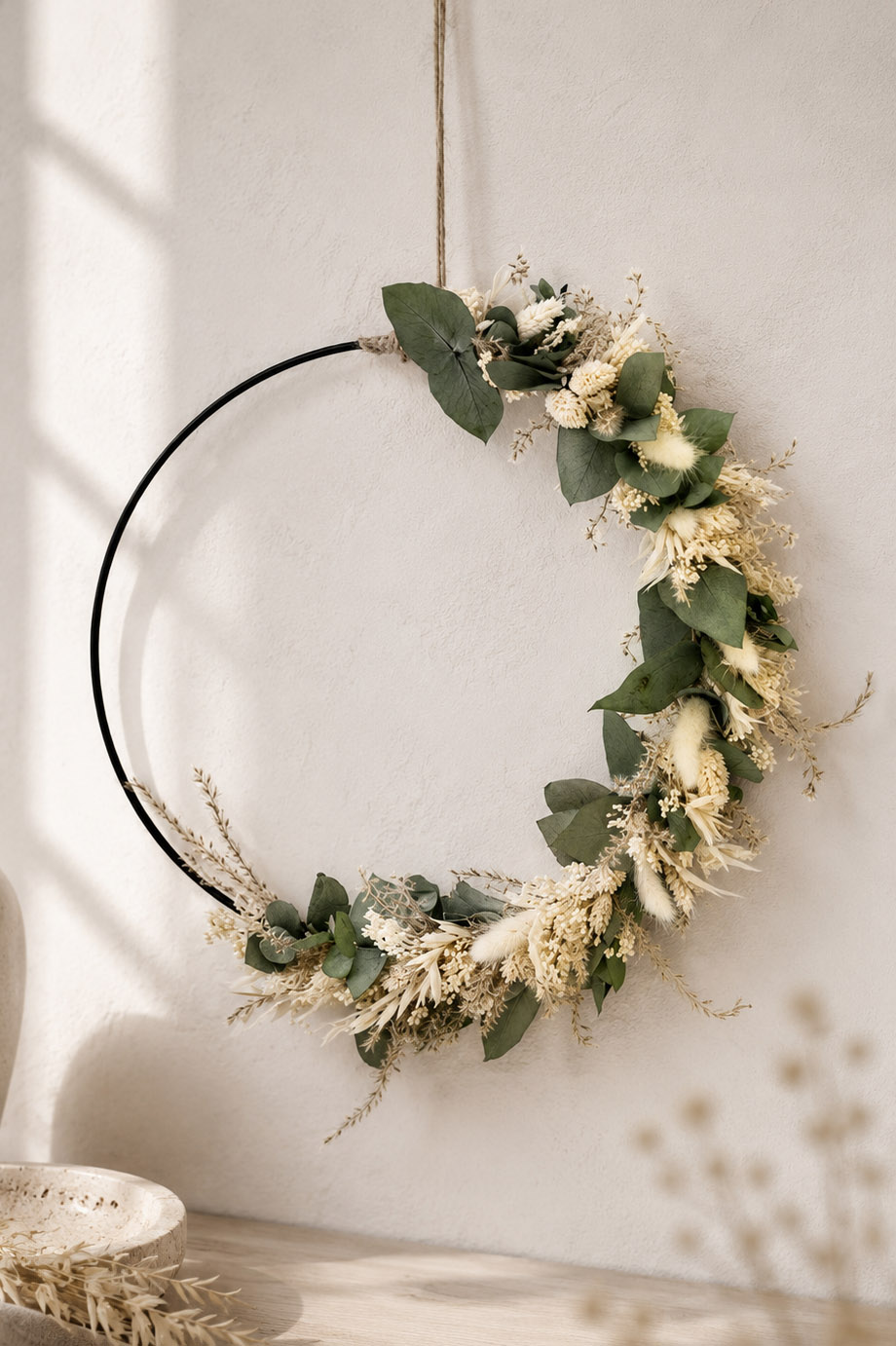 Trockenblumen - Trockenblumenstrauß - Pampasgras - Flower Hoop "Euca meets white"